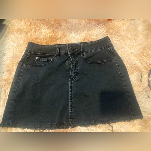 American Eagle - Picture 7 of 7